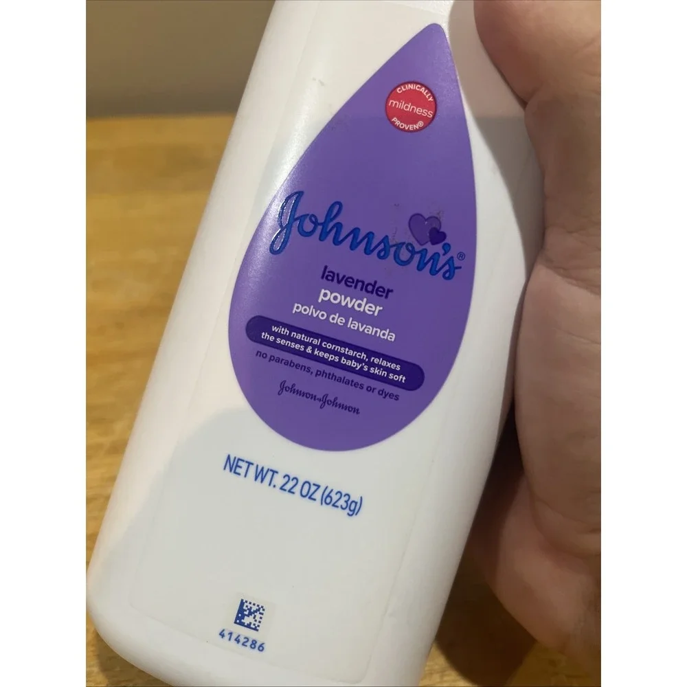 Johnson's Lavender Powder‎ Baby Powder Relaxing w/ Cornstarch, 22oz
